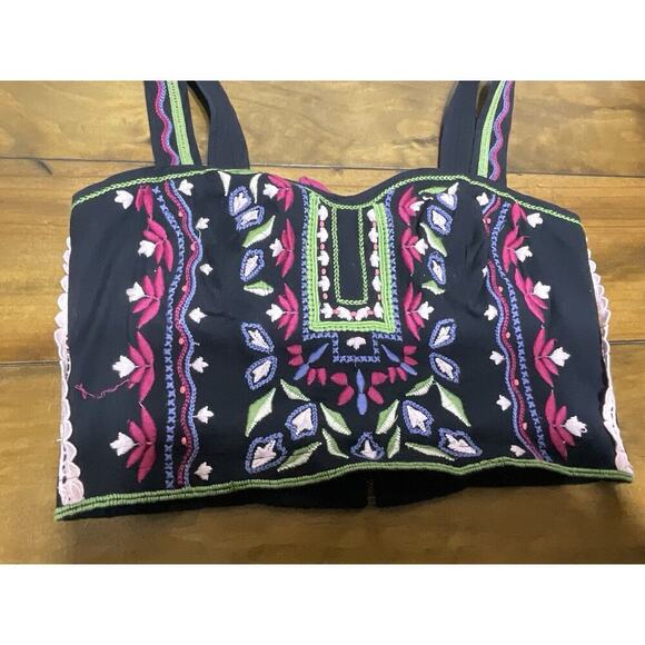 Anthropologie Embroidered Linen Blend Crop Top Women's sz 10 Black/Multi-color - Picture 2 of 8
